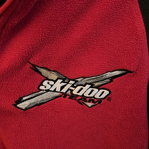 Ski doo zip up - Picture 2 of 5